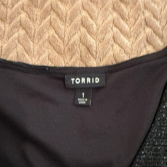 Torrid Womens 1/1X Dress Midi Black Sparkle Sleeveless Shift Formal Whimsigoth - Picture 8 of 11